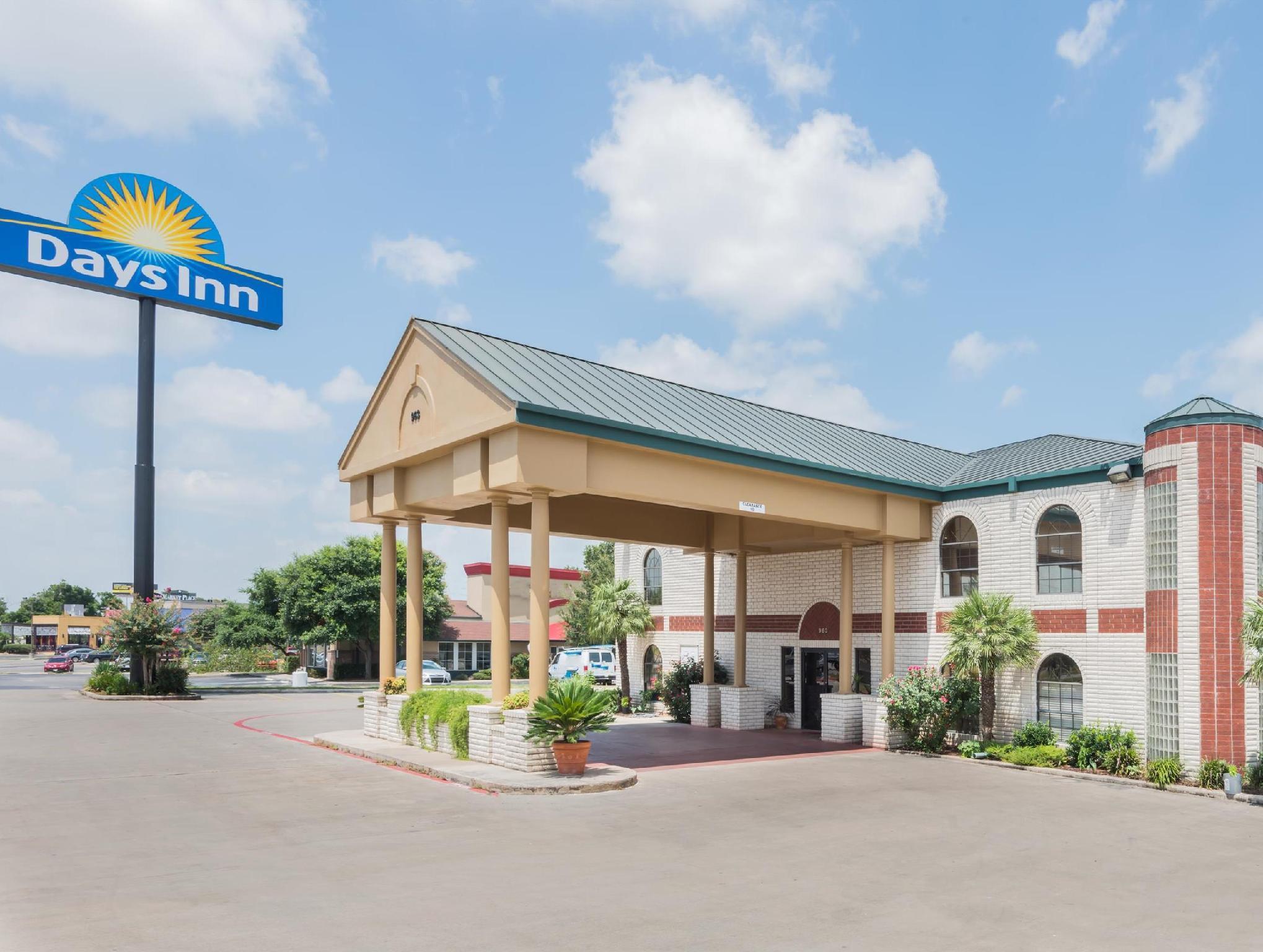 Days Inn By Wyndham Нью-Браунфелс Екстер'єр фото